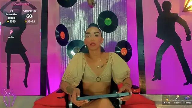 nickyminach_ — Freechat on StripChat