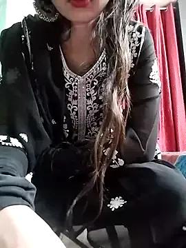 Noor_Darliing on StripChat 