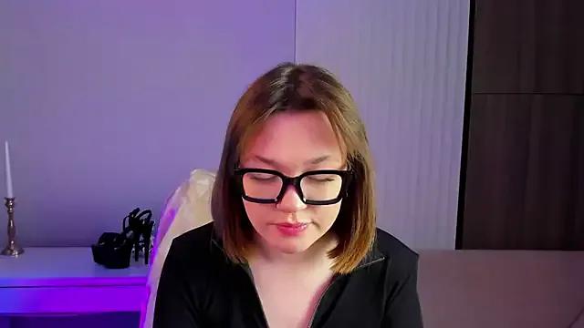 R_I_N_A — hand bra teasing