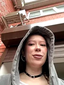 RollDolls — MAKE ASS RED