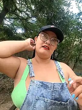 Roxiisecretary — Risky SQUIRT /public