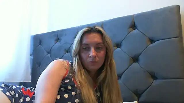 SusanCurt on StripChat 