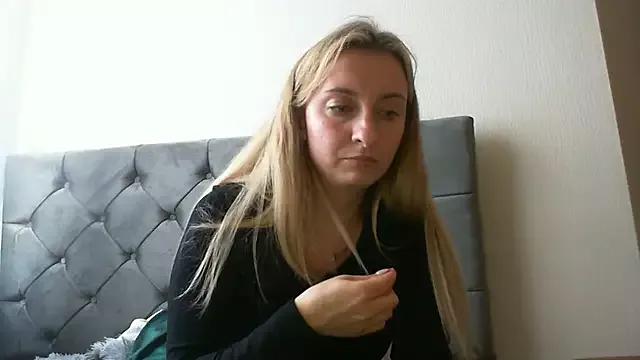 SusanCurt on StripChat 