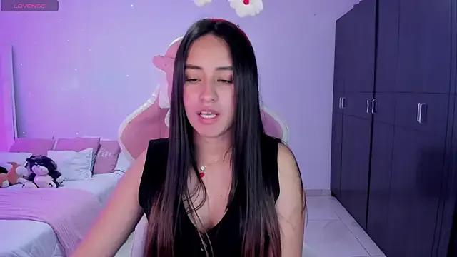 Tinylottie — sexy dance + ful naked  