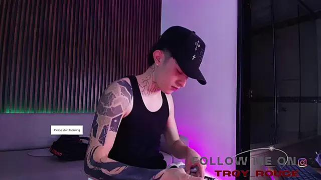 troy_rouge — Oil in body