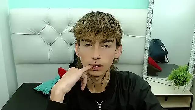 ttimy_x_boy on StripChat 