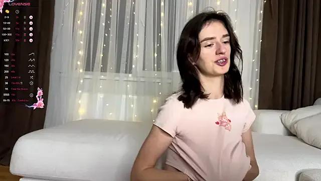 TwinTemptations — take off your t-shirt