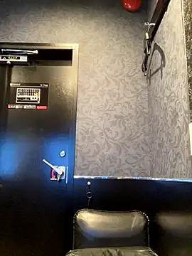 yuuki8910 on StripChat 